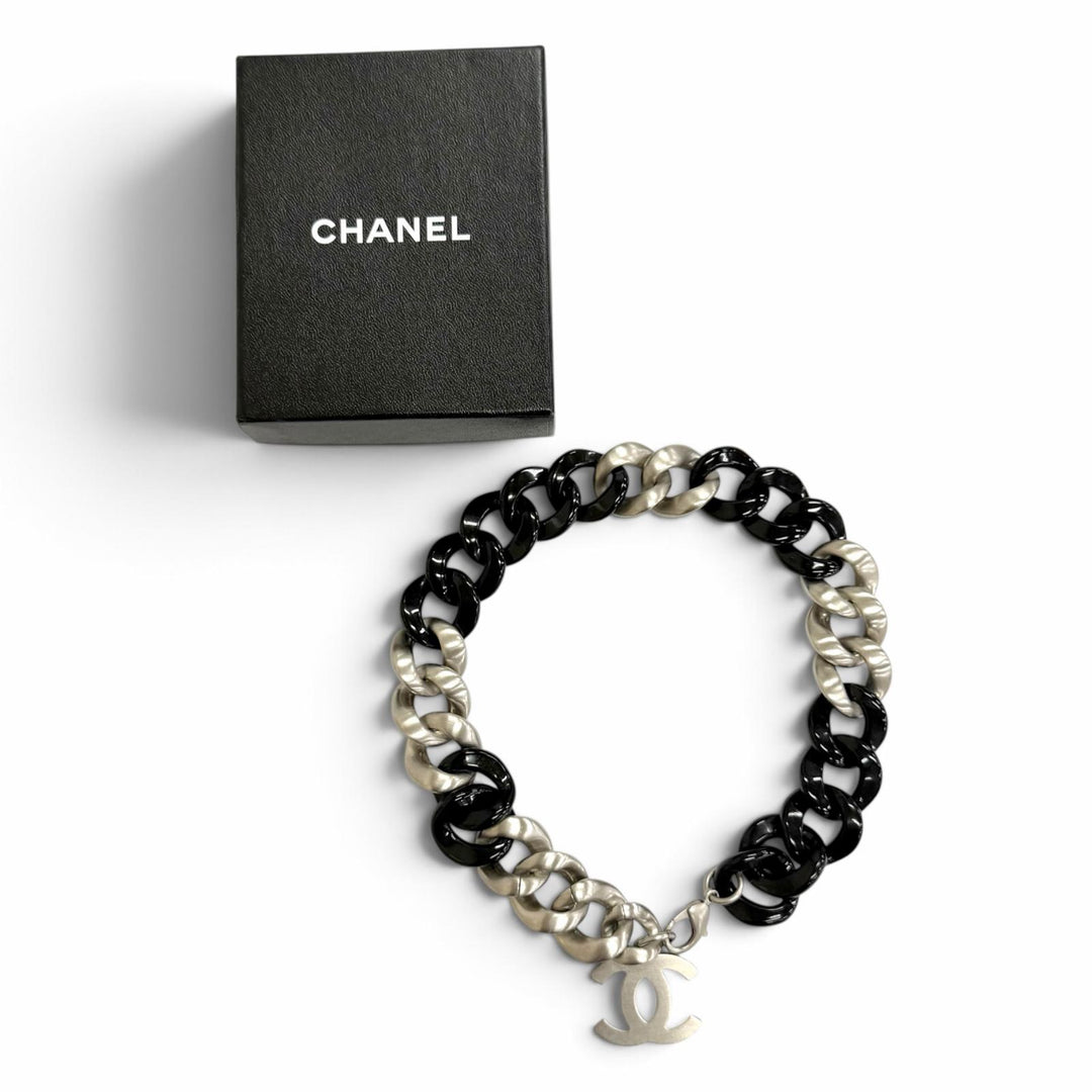 Great CHANEL Necklace COCO Mark Chain Choker Necklace Accessory black 07P