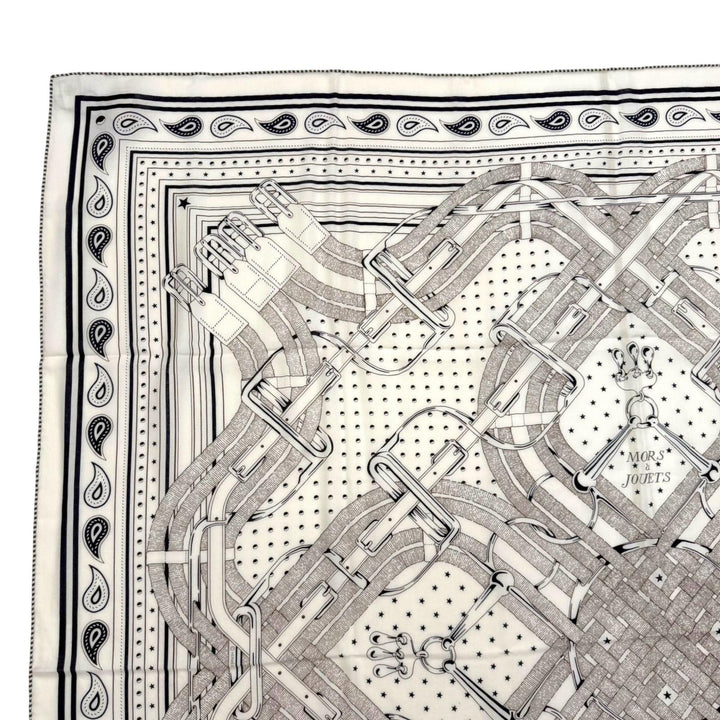 Pristine HERMES Stall Carrégeant Mors A Jouets Bandana beige cashmere Women