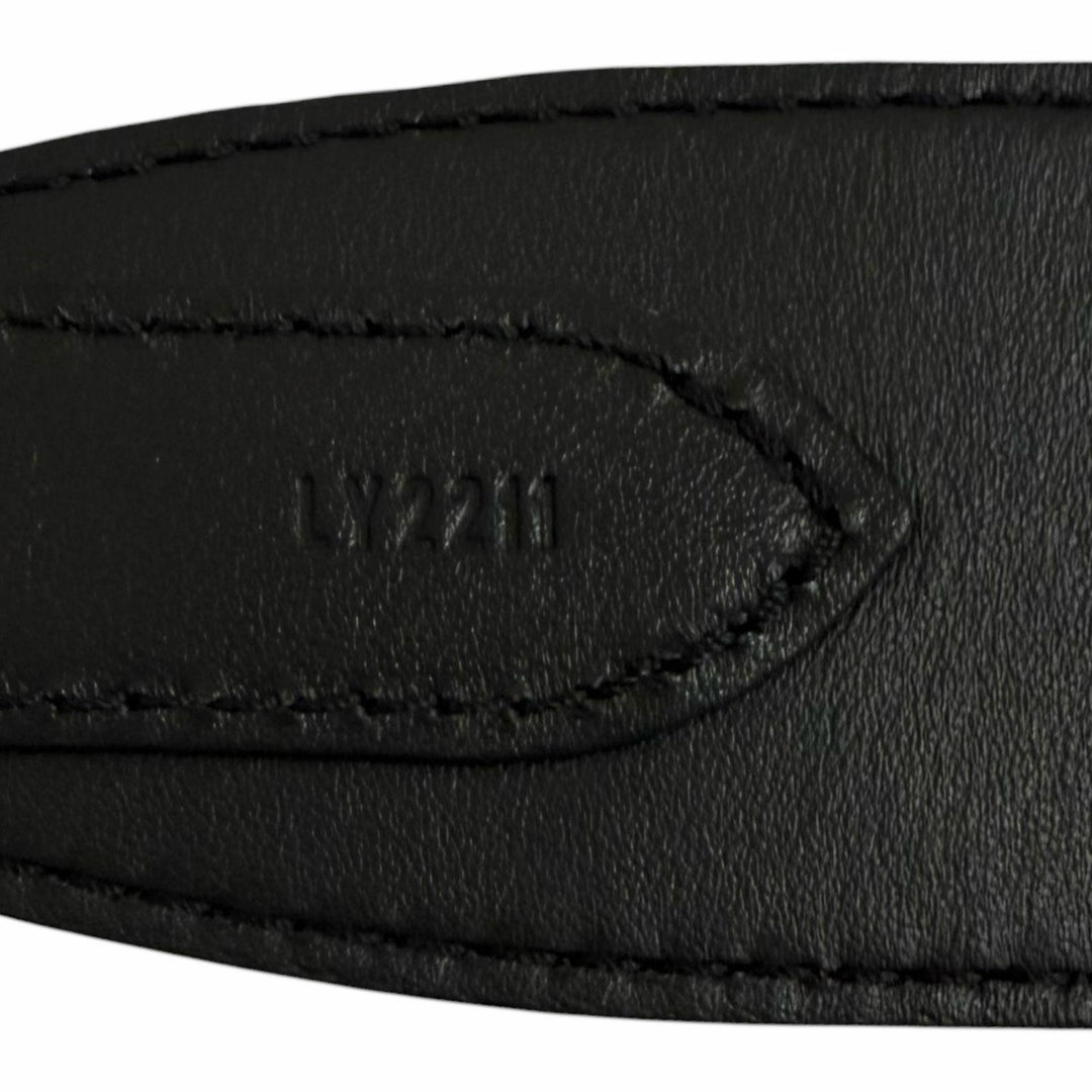 Great LOUIS VUITTON Shoulder strap Logo design black leather