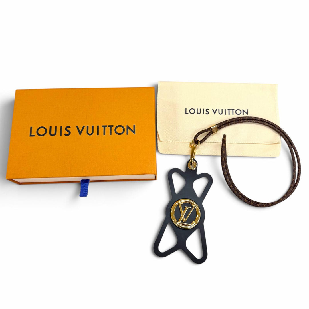 Great LOUIS VUITTON Mobile phone accessories Stockholder Louise Brown M68382