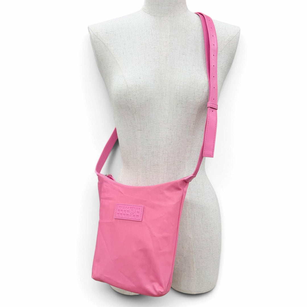 Excellent MM6 Maison Margiela Shoulder Bag Numeric nylon pink SB6WG0026
