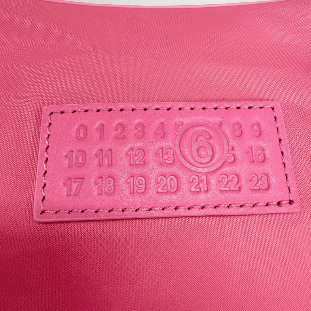Excellent MM6 Maison Margiela Shoulder Bag Numeric nylon pink SB6WG0026