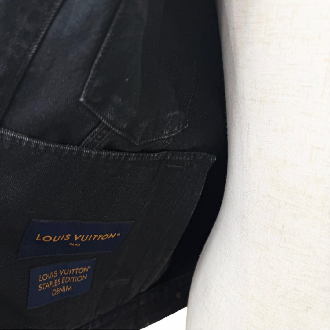 Excellent LOUIS VUITTON LV denim trucker jacket Staple Edition