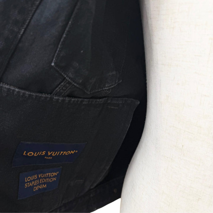 Excellent LOUIS VUITTON LV denim trucker jacket Staple Edition
