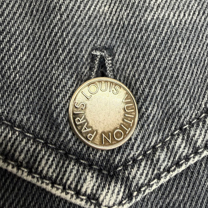 Excellent LOUIS VUITTON Denim Jacket Monogram logo patch, washed finish IT 38