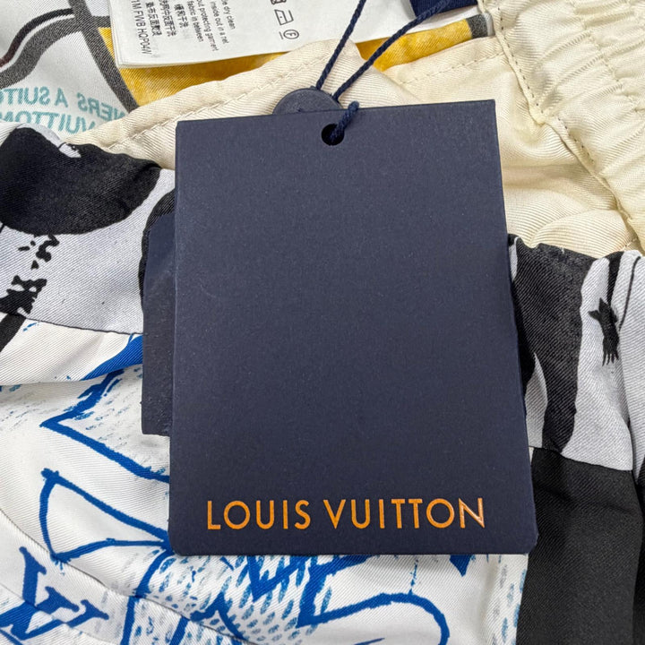 Pristine LOUIS VUITTON Shorts full pattern half pants Multi Nylon mens IT 50