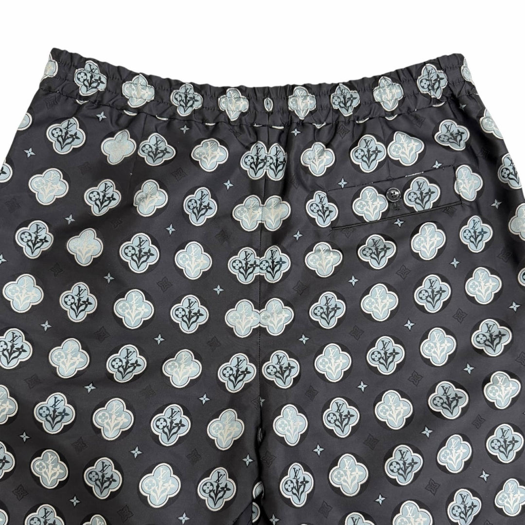 Pristine LOUIS VUITTON Shorts LV logo monogram all-over pattern