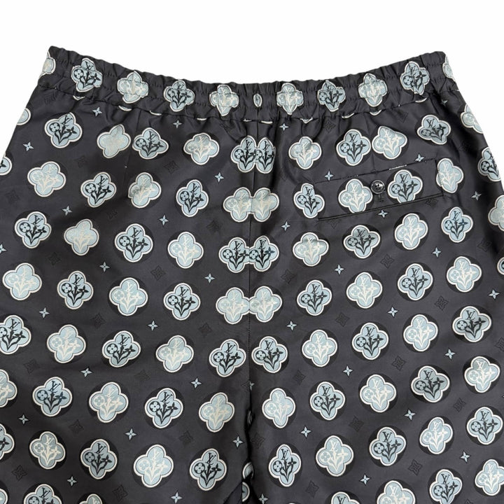 Pristine LOUIS VUITTON Shorts LV logo monogram all-over pattern