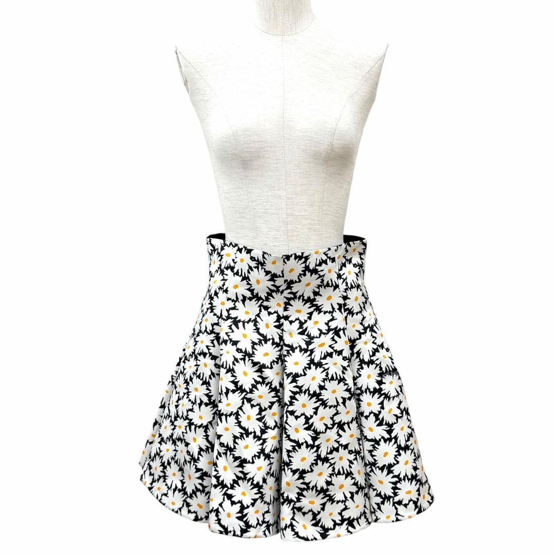 Pristine LOUIS VUITTON Pleated skirt Floral print with logo white silk IT 38
