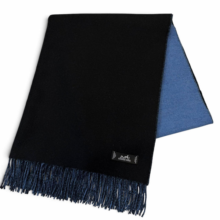 Great HERMES Scarf Two-tone fringed shawl, large size blue cashmere mens