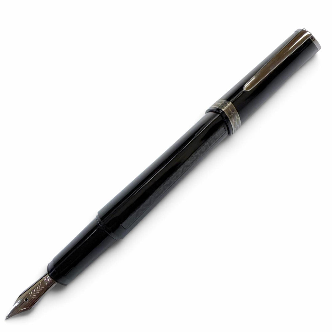 Excellent fountain pen Aventador Limited to 700 black 18K mens