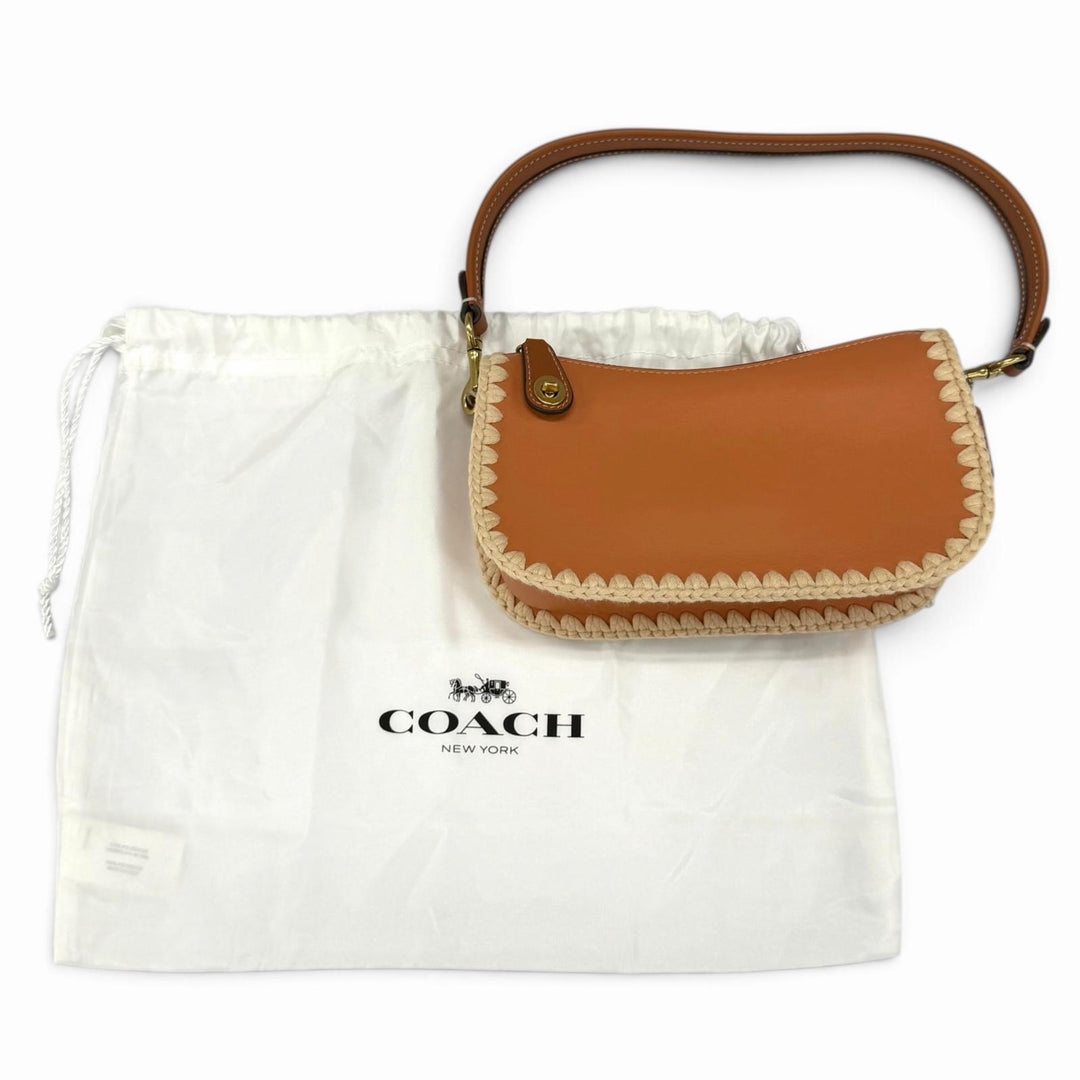 Pristine COACH Handbag Swinger 20 Charm-attached wide crochet leather CJ643