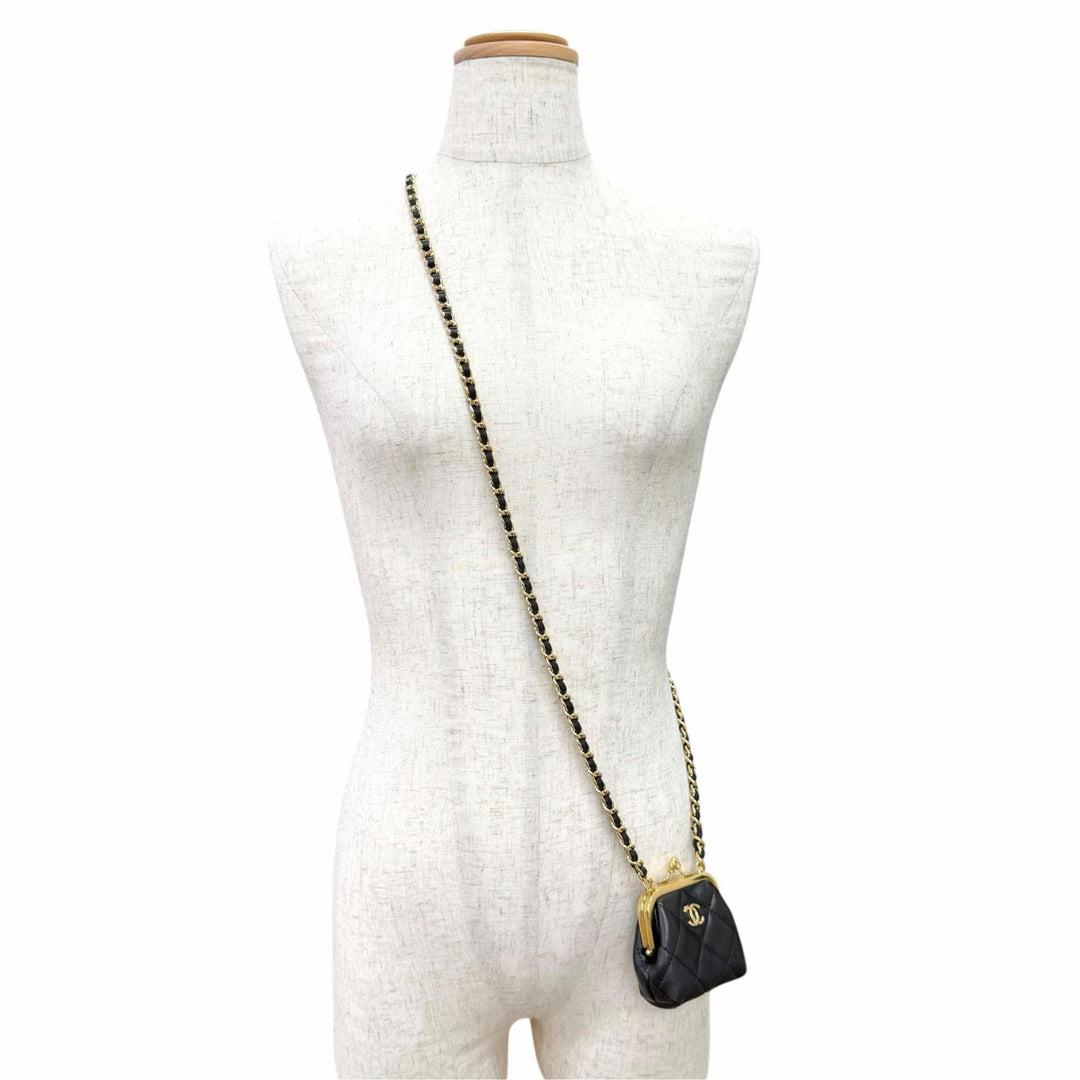 Great CHANEL Matelassé COCO Mark Mini Chain Shoulder Bag (Random Number) black