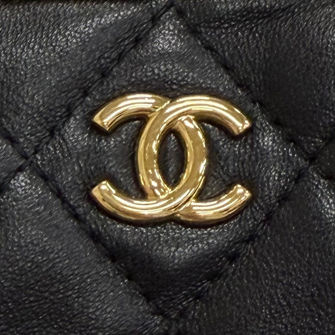 Great CHANEL Matelassé COCO Mark Mini Chain Shoulder Bag (Random Number) black