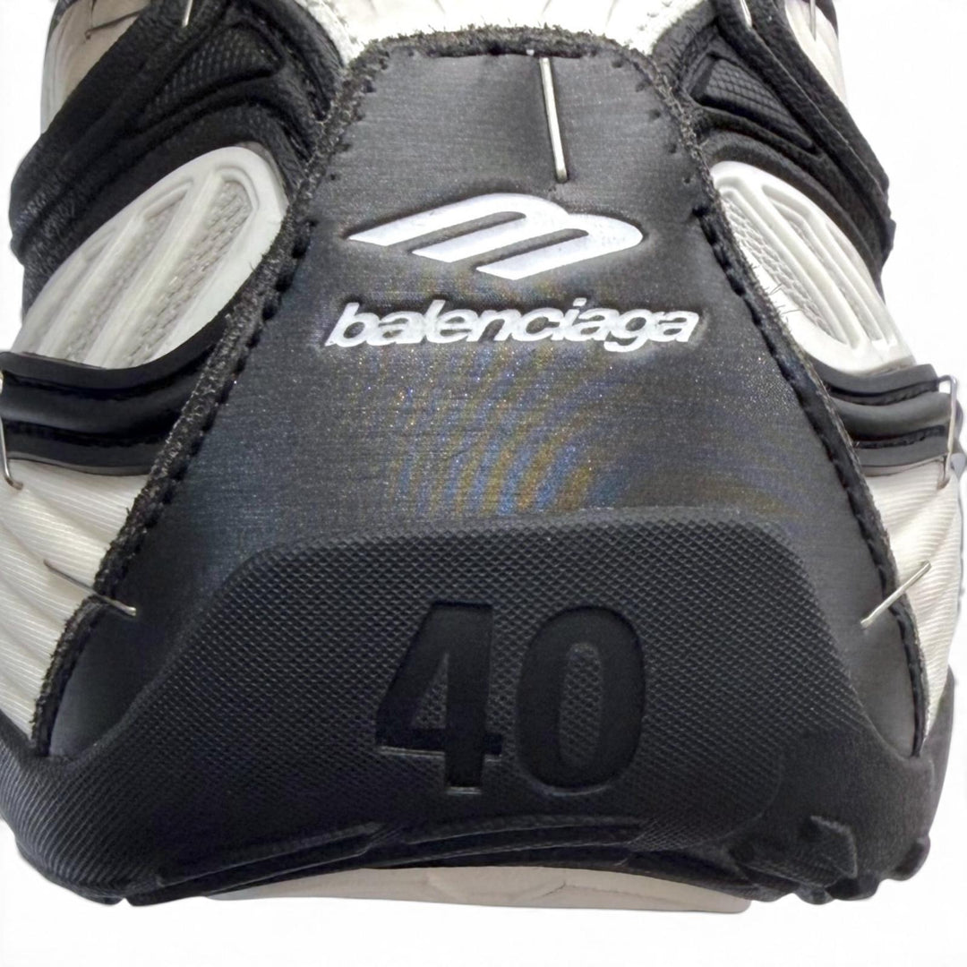 Excellent BALENCIAGA sneakers Soleless Sneakers Lace up white mesh EU40 841506