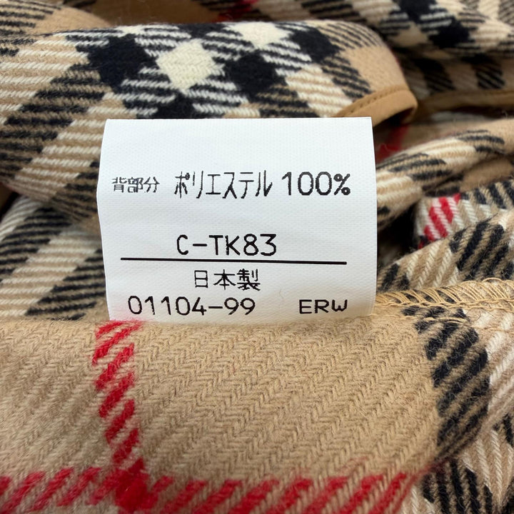 Pristine Burberrys coat Deadstock, Nova Check pattern lining, concealed placket.