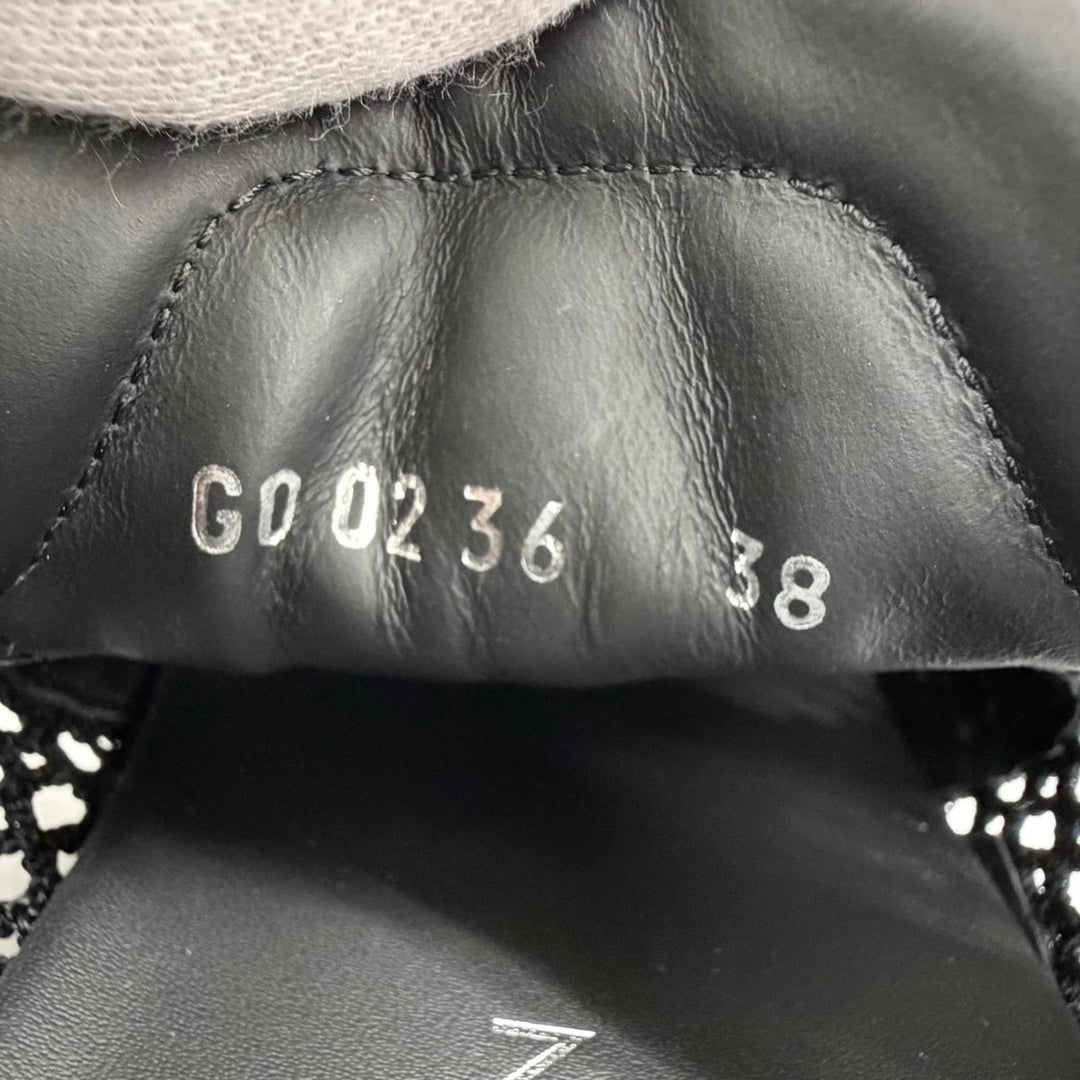Excellent LOUIS VUITTON Low cut sneakers LV Sneakers Monogram black Women IT 38
