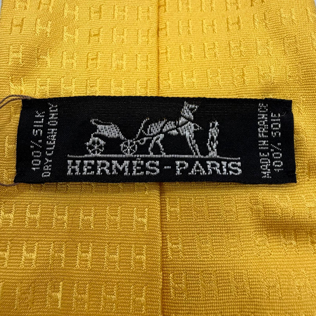 Pristine HERMES tie Fasone H CRAVATE FACONNEE H-weave yellow silk H036321T L3
