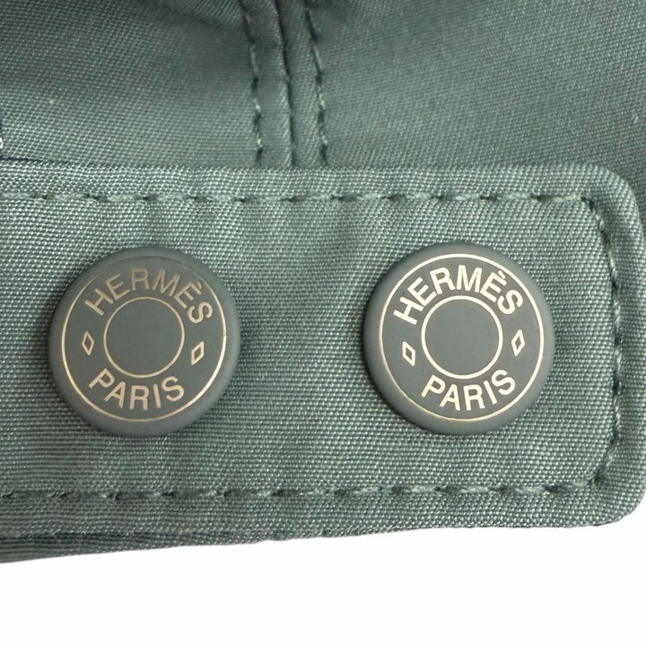 Pristine HERMES cap Serena apron doll patch Serie button Green system cotton