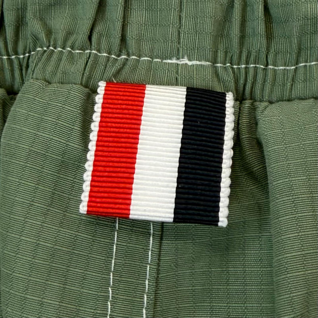 Pristine THOM BROWNE Shorts Signature Stripe Half Pants khaki cotton mens 2