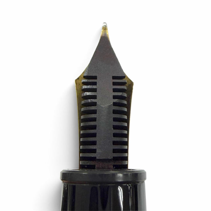 Great MONTBLANC fountain pen Meisterstück 146 70S～80S black 18K mens