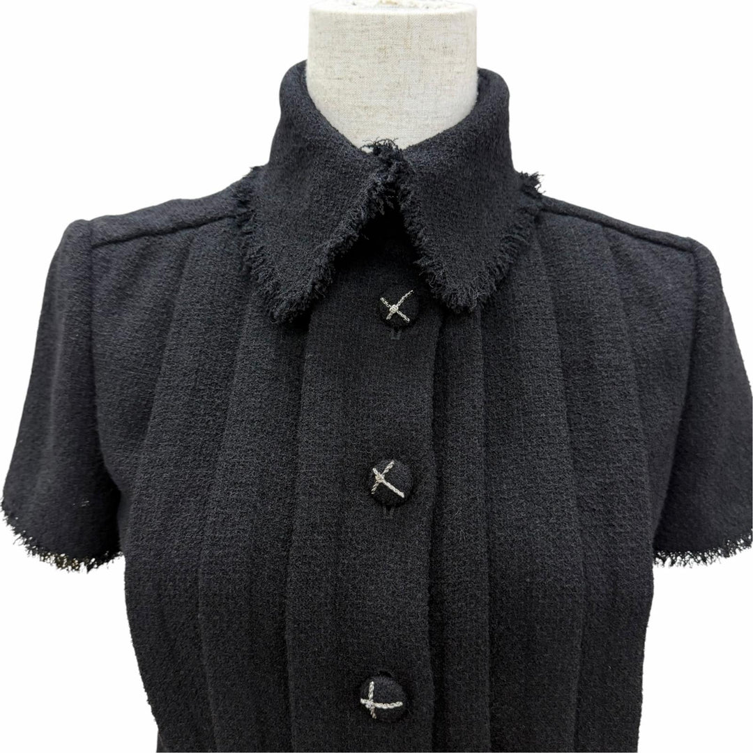 Excellent CHANEL one piece COCO Mark button logo belt tweed black 34 07A P31961