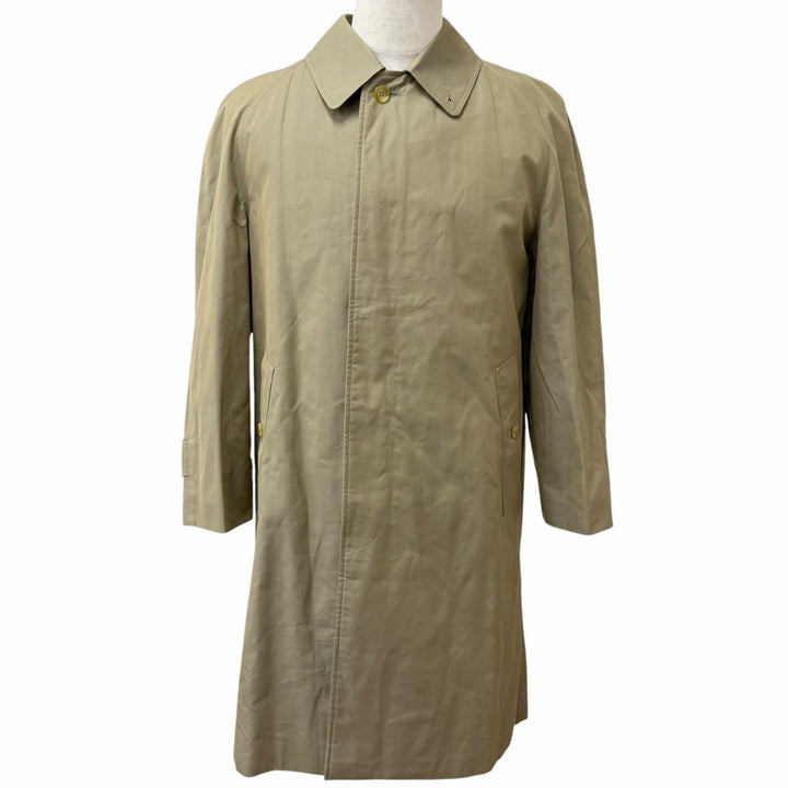 Pristine Burberrys coat Deadstock with Nova Check Pattern lining