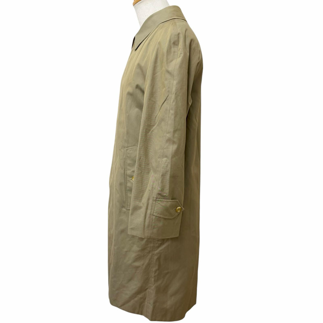 Pristine Burberrys coat Deadstock with Nova Check Pattern lining