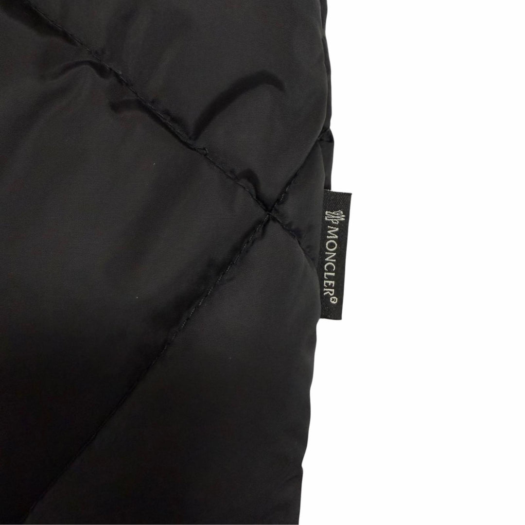 Great MONCLER down coat VOUGLANS Flared hem, switching design, ZIP UP black