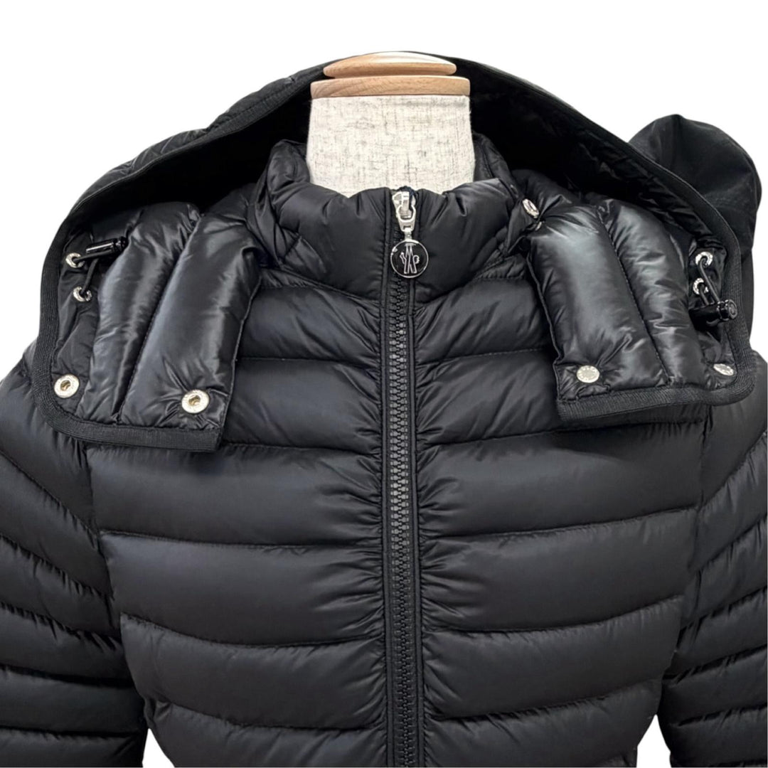 Pristine MONCLER down coat IGELONG Logo patch Hooded black Nylon Women 00