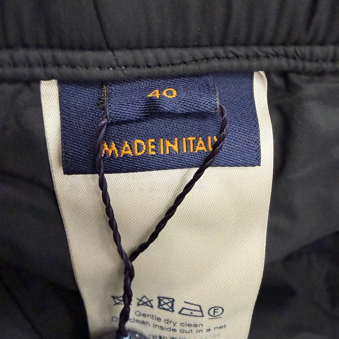 Discounted Pristine LOUIS VUITTON Pants Monogram Padded Joggers gray IT 40