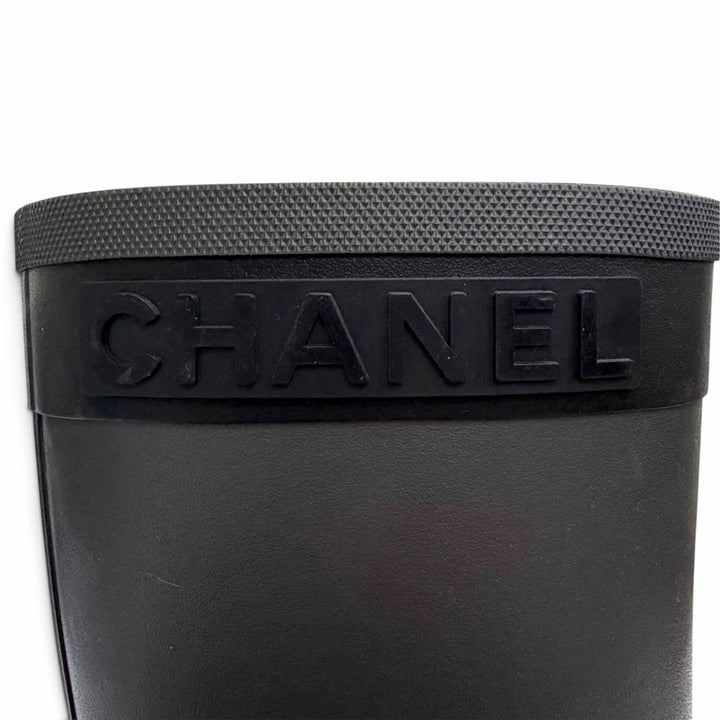 Great CHANEL short boots COCO Mark Side Logo Rain Boots black rubber 37 G34881
