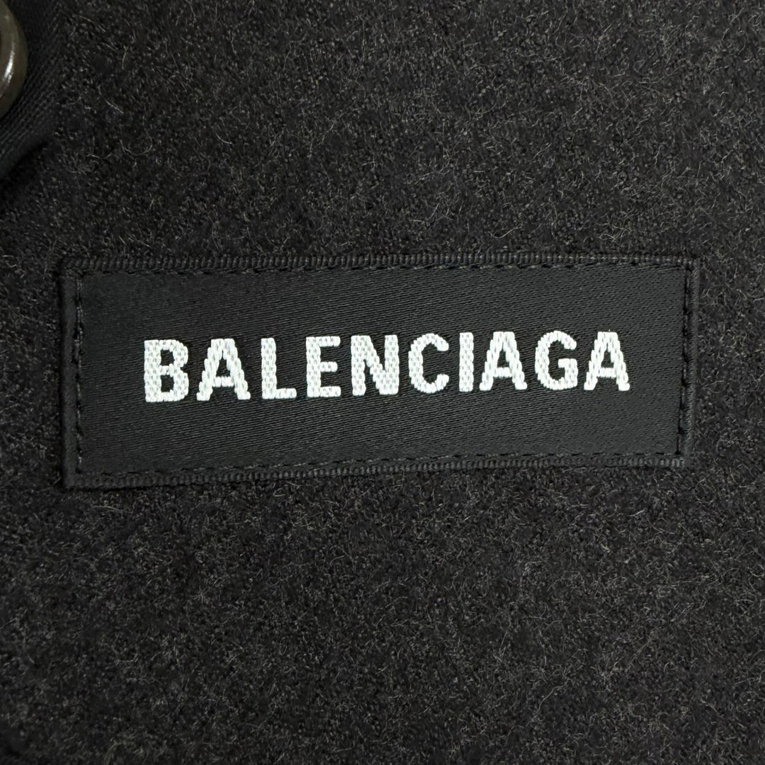 Discounted Pristine BALENCIAGA Chester coat All-over logo print on the lining Charcoal