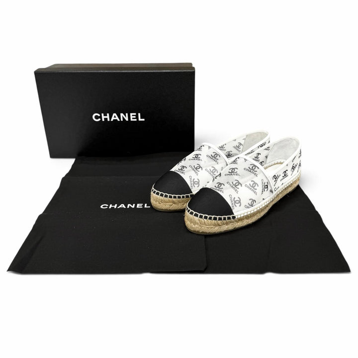 Pristine CHANEL Slip-on COCO Mark mesh espadrilles white mesh Women 37 G34673