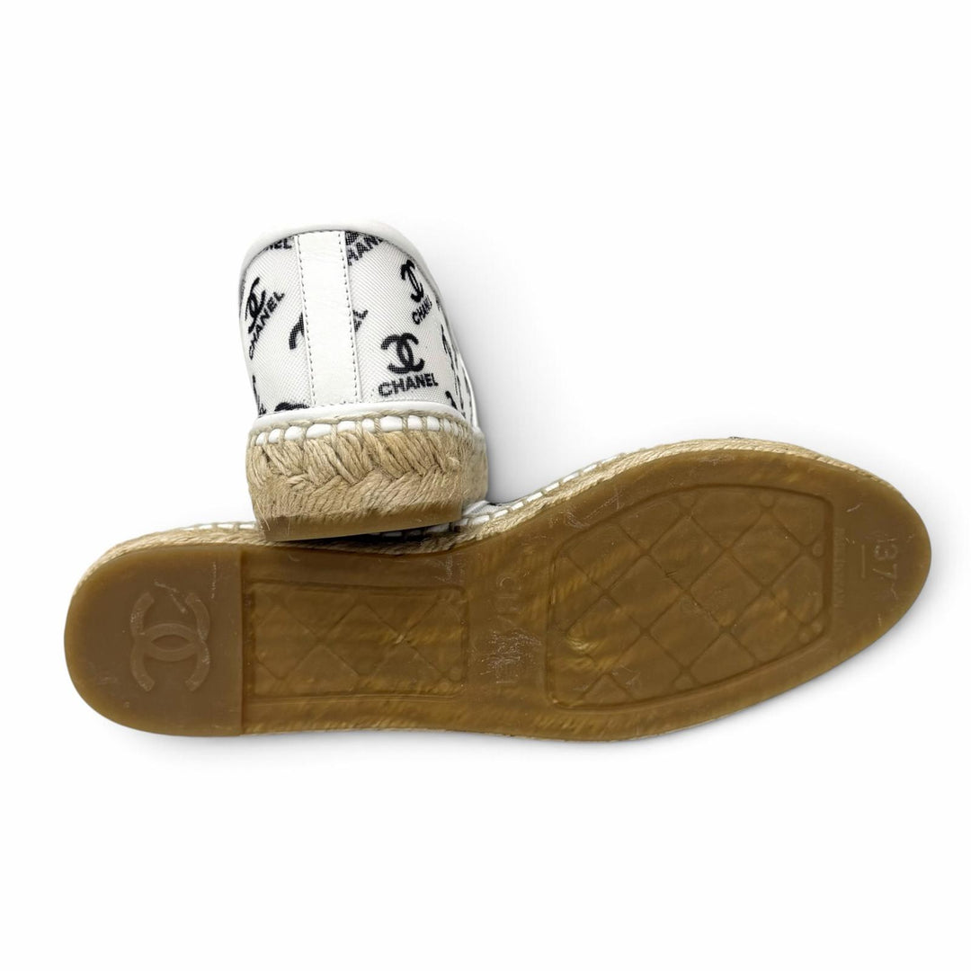 Pristine CHANEL Slip-on COCO Mark mesh espadrilles white mesh Women 37 G34673