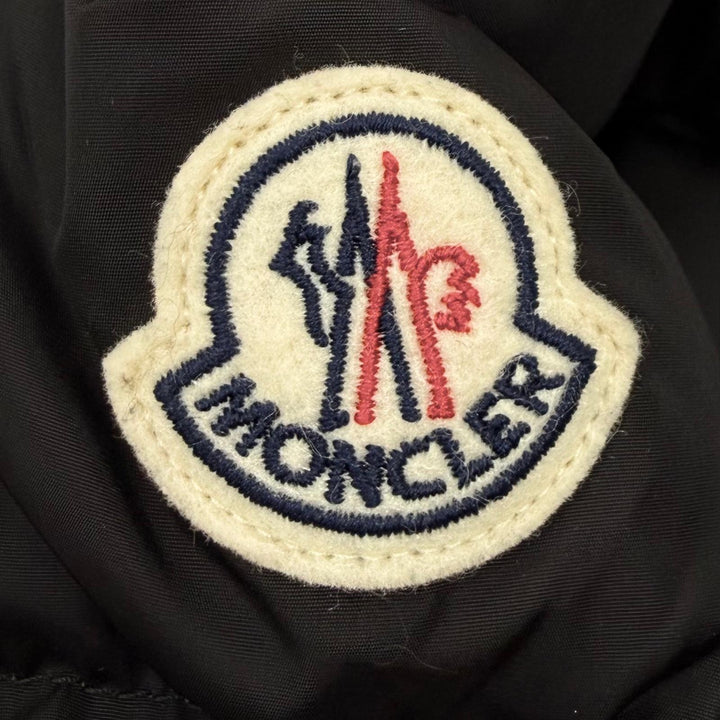 Great MONCLER down coat CHARPAL Logo patch Hooded ZIP UP black Nylon Women