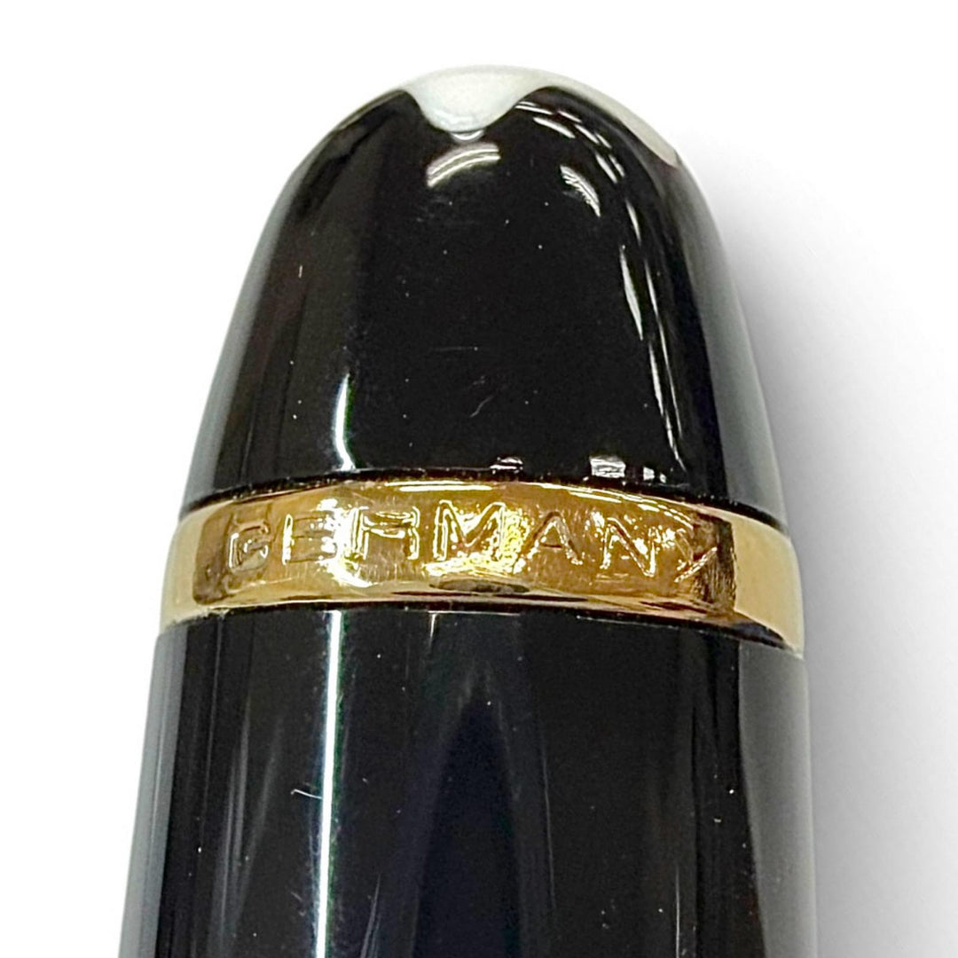 Excellent MONTBLANC Ballpoint pen Meisterstück Classic White Star Twist Type