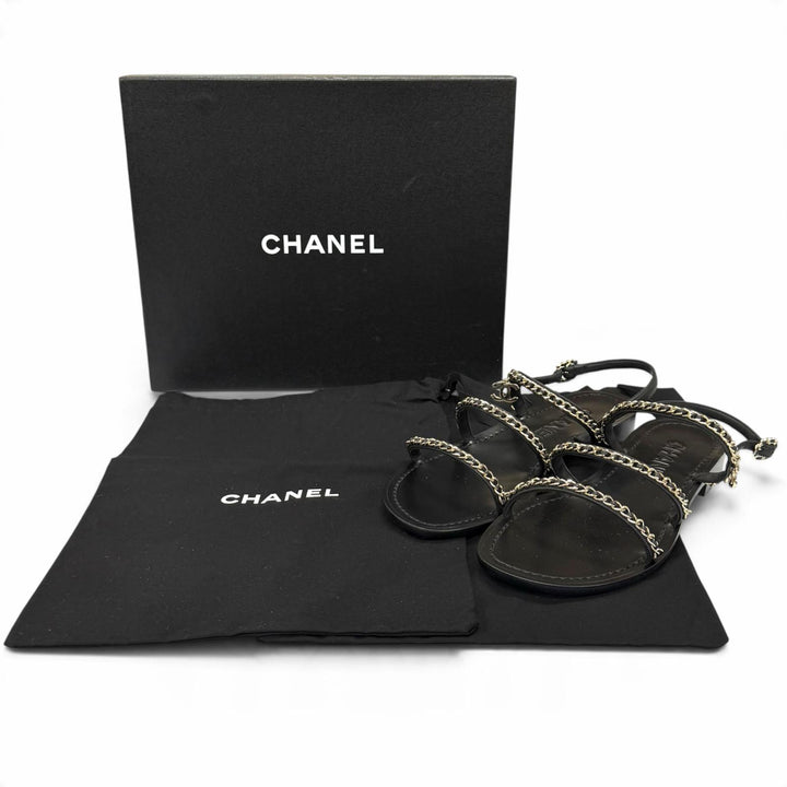 Pristine CHANEL Sandals COCO MarkChain Leather black leather Women IT 38 G45667