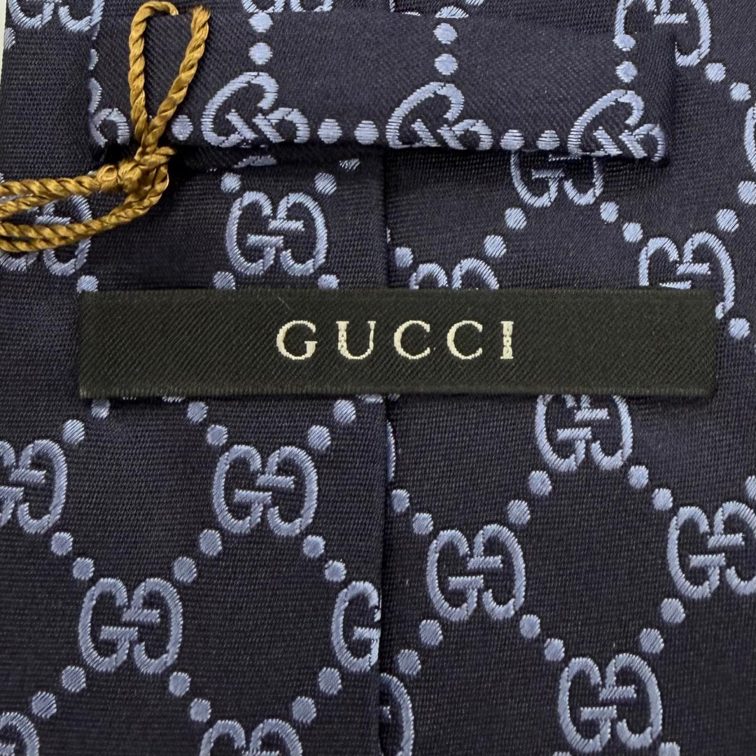 Pristine GUCCI tie Cravat GG pattern Navy silk mens 499695