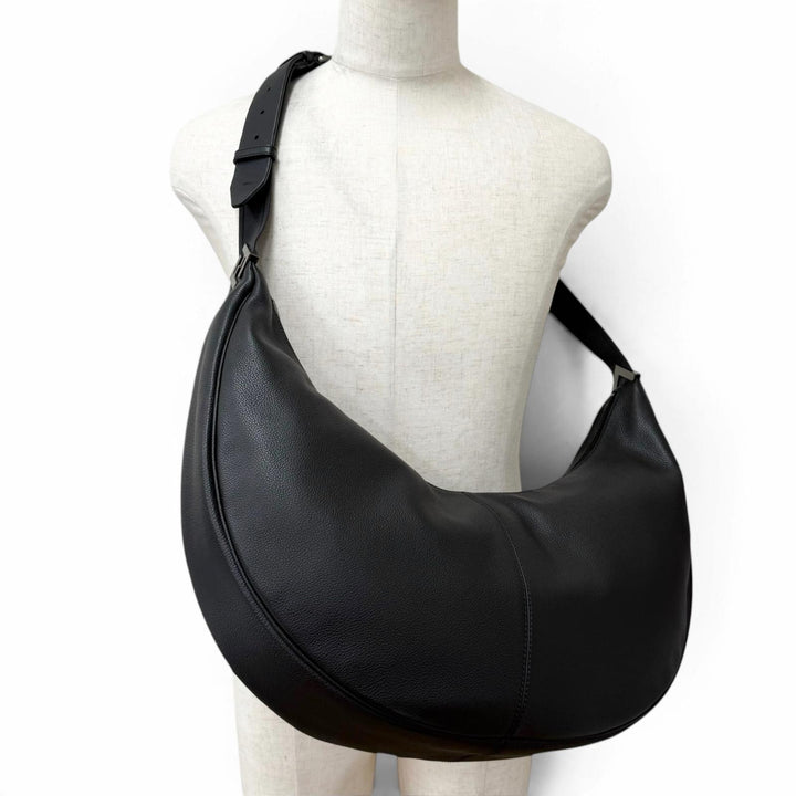 Excellent FENDI Shoulder Bag Melon Large FF Metal Crossbody Hobo Bag black