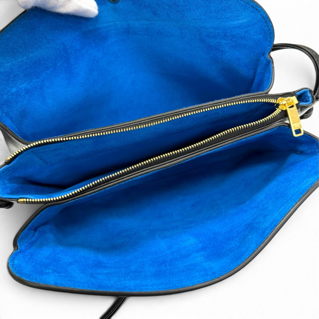 Pristine CELINE Shoulder Bag Trio Flap black Smooth lambskin Leather 10P862O86