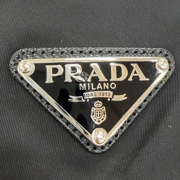 Great PRADA hat Triangle with logo Re Nylon black recycled Women S 1HC137