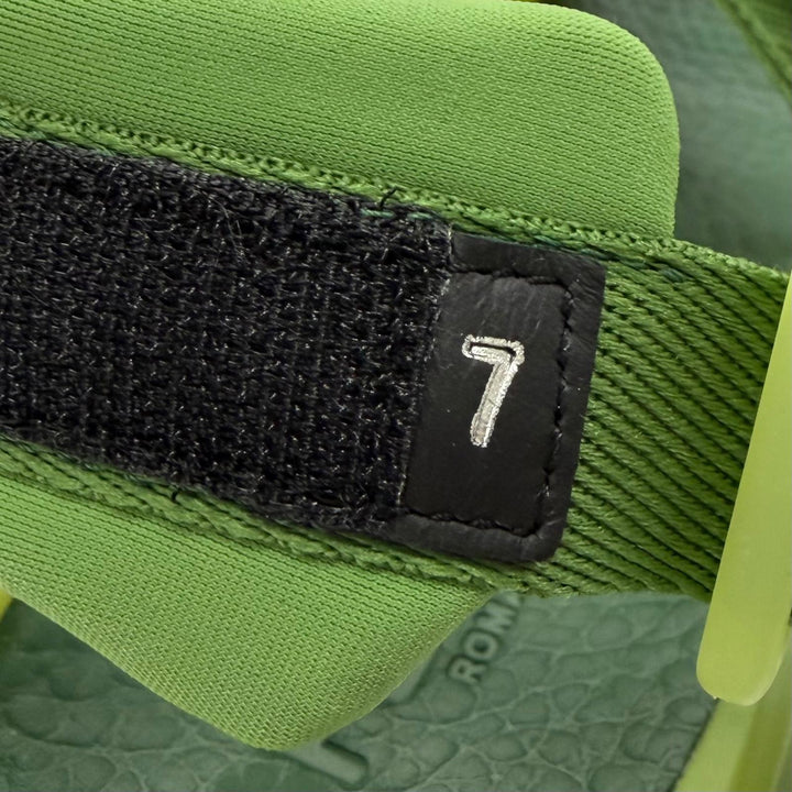 Pristine FENDI Sandals FLOW multi strap green leather mens 7X1503