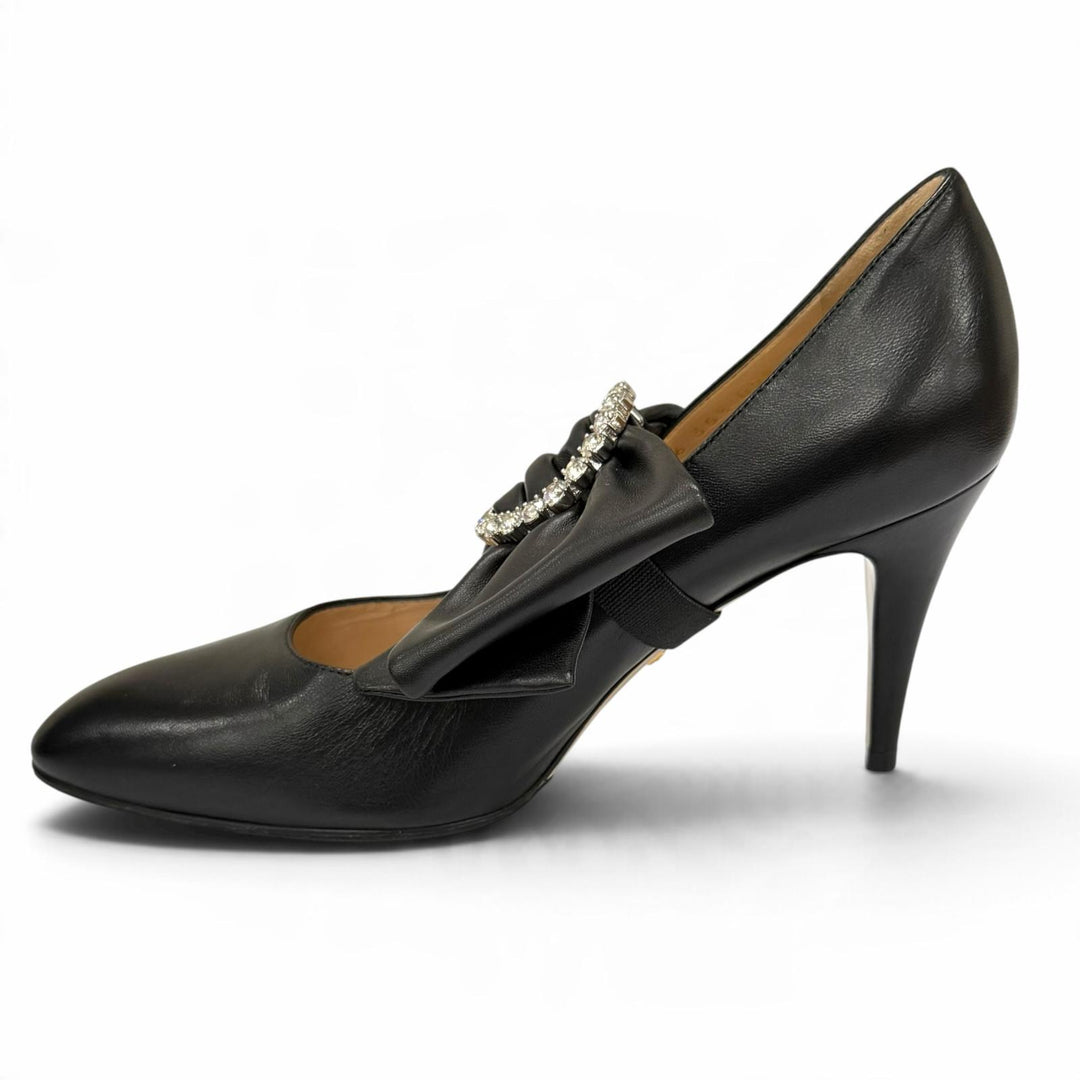 Great GUCCI pumps Leather with jeweled buckle and ribbon band. 35.5 481176