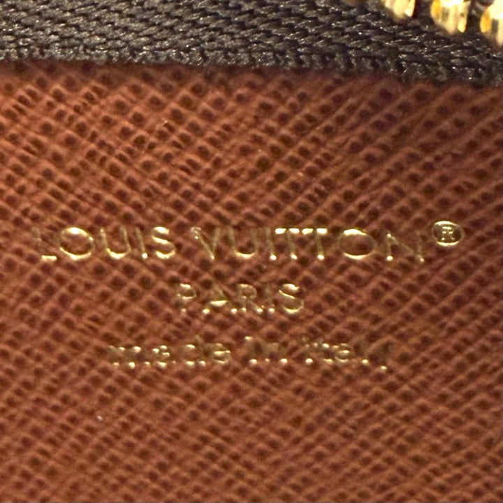 Pristine LOUIS VUITTON Mobile case Phone Holder Brown Monogram canvas M26898