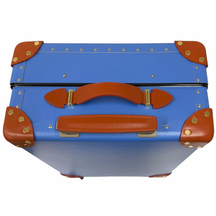 Pristine GLOBE TROTTER Carry Bag Carry on Snoopy Peanuts Collaboration