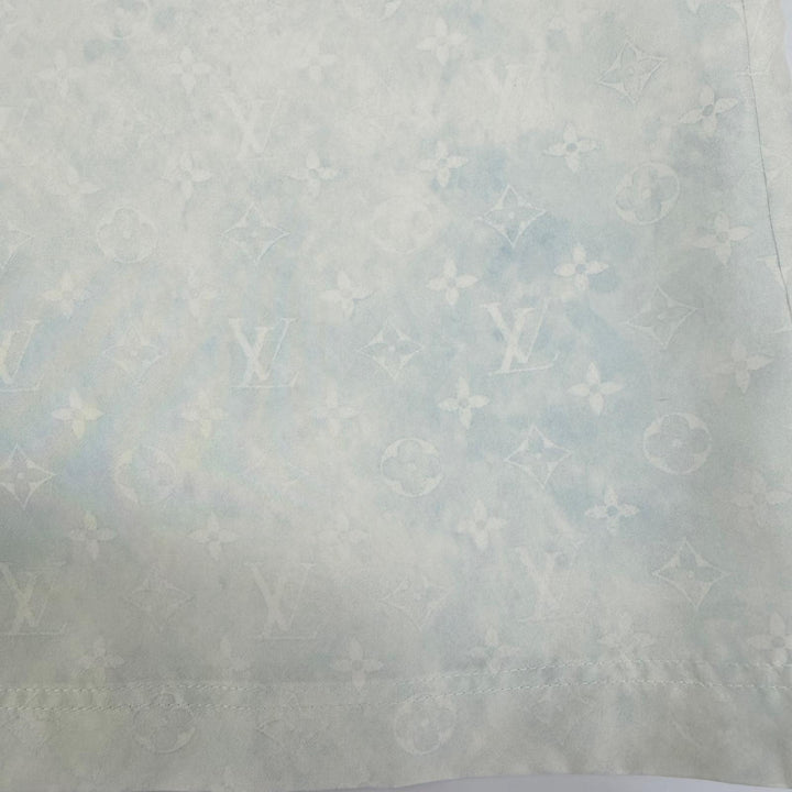 Pristine LOUIS VUITTON T-shirt Monogram Oversized Light blue silk 36