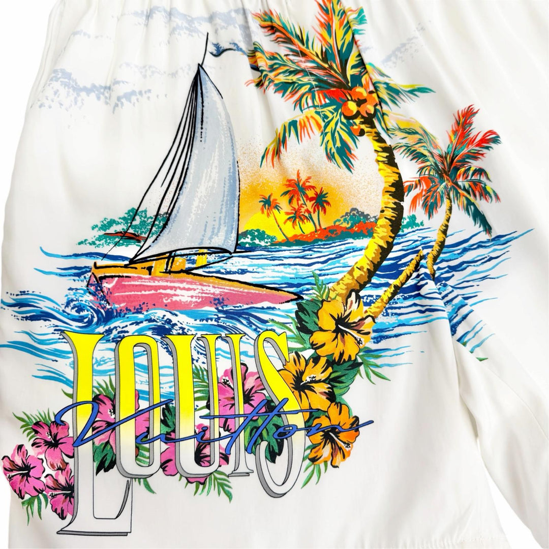 Pristine LOUIS VUITTON Shorts Graphic print white Rayon Women 34
