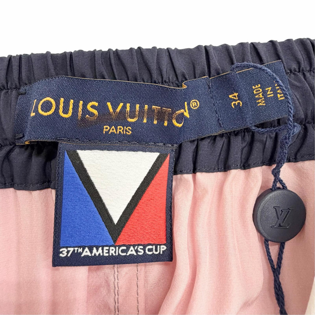 Pristine LOUIS VUITTON 37th America's Cup Shorts Gaston V Patch silk 34