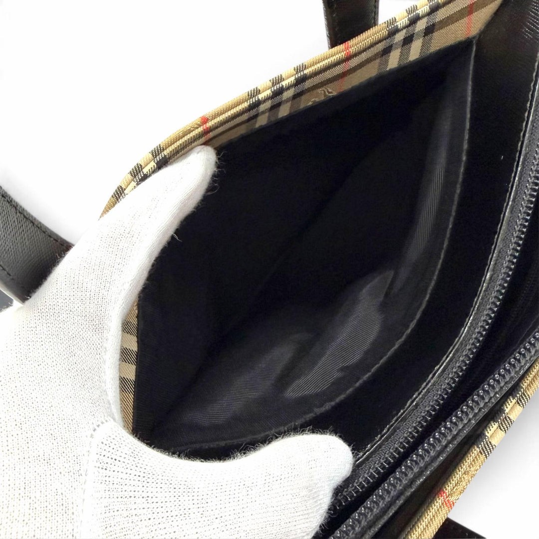 Excellent BURBERRY Handbag Vintage Nova Check Pattern Shadow Horse beige leather